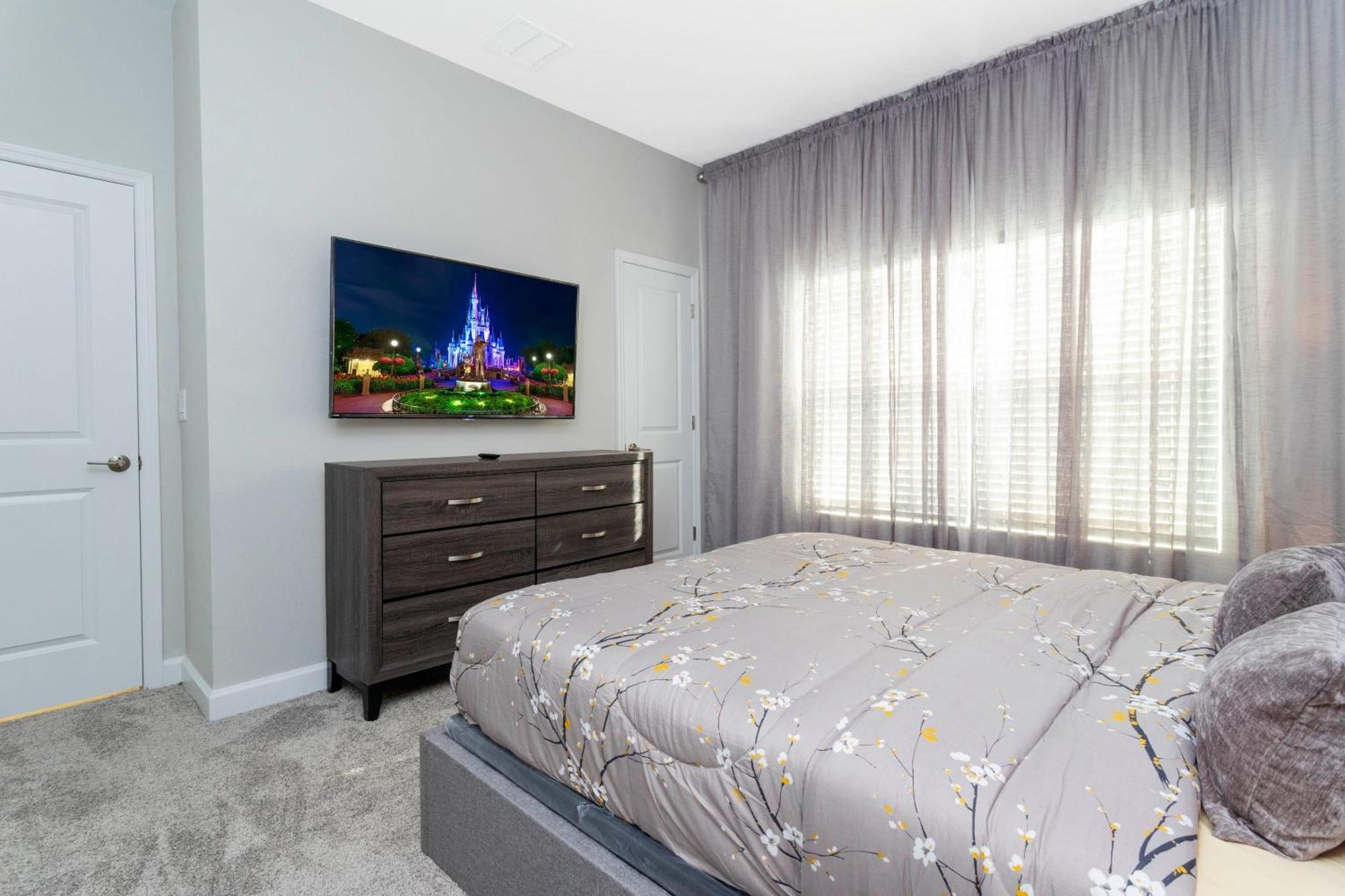 Gorgeous 4 Bd Close To W/ Pool @ Storey 4245 Kissimmee